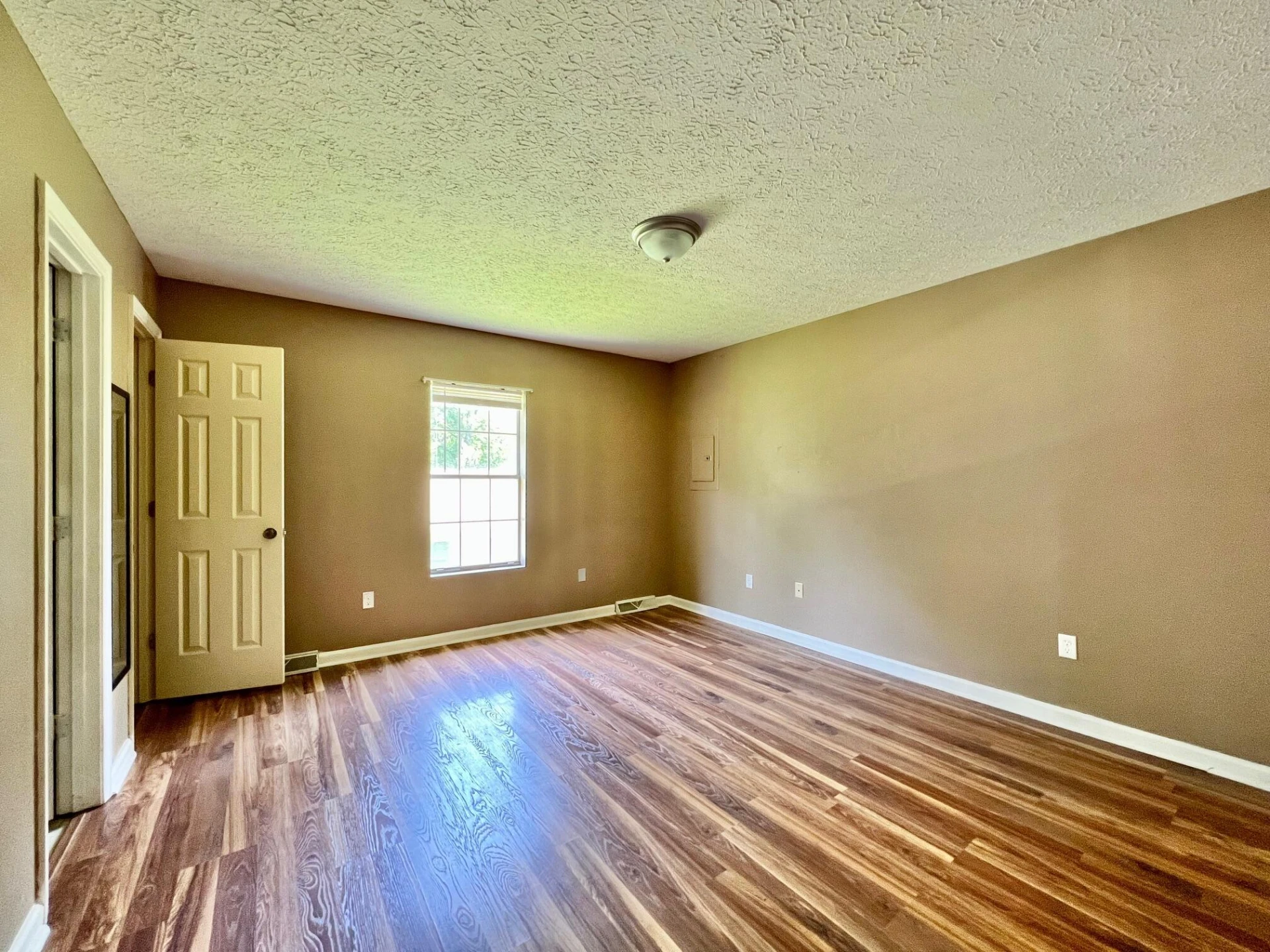 718 Baltimore AVE #A&B - Photo 15