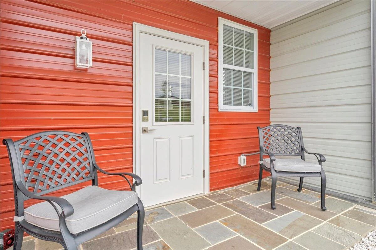 9651 Bent Mountain RD - Photo 26