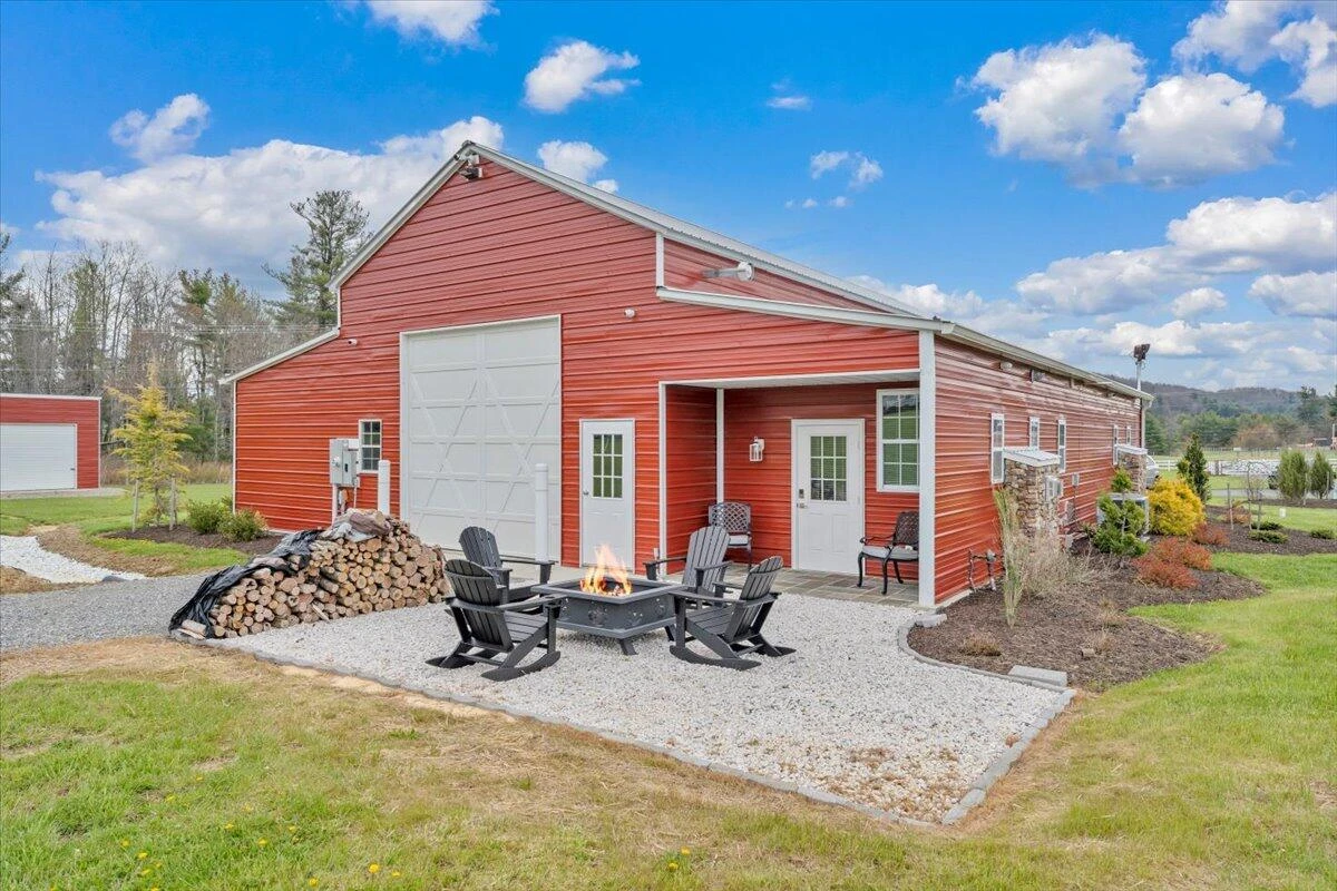 9651 Bent Mountain RD - Photo 30