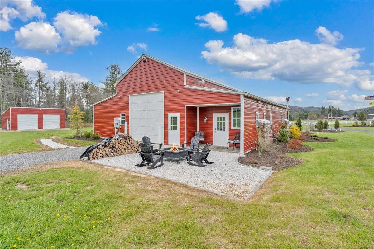 9651 Bent Mountain RD - Photo 31