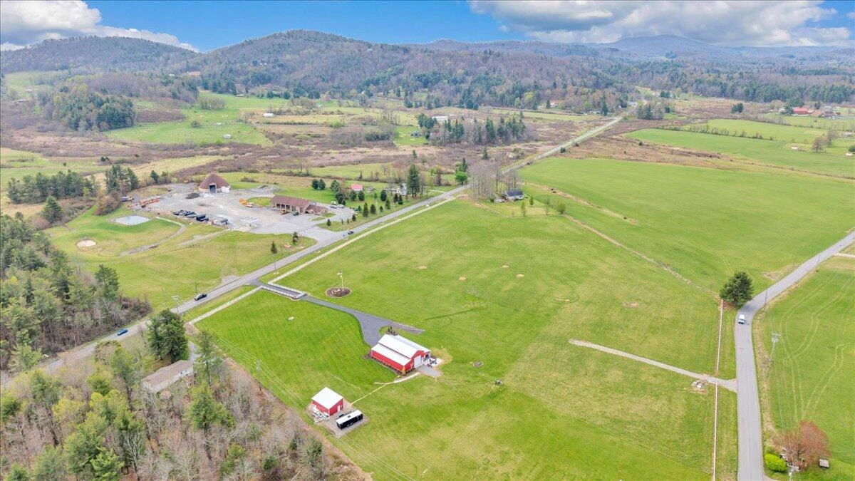 9651 Bent Mountain RD - Photo 50