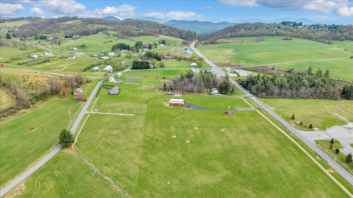 9651 Bent Mountain RD - Photo 58