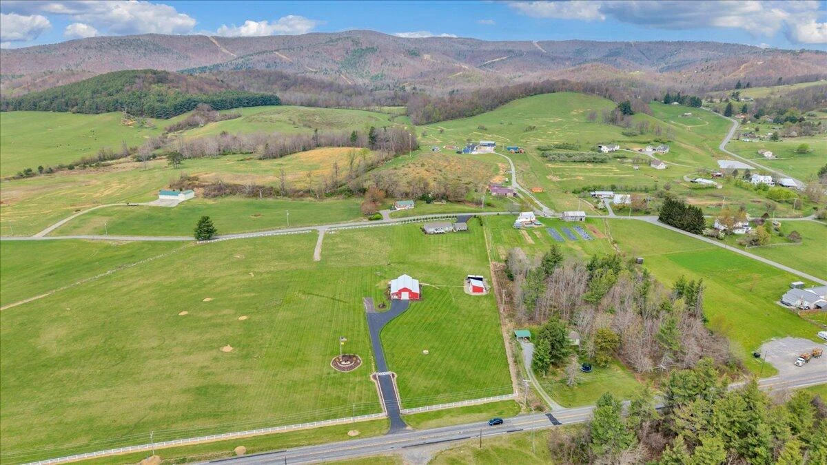 9651 Bent Mountain RD - Photo 64