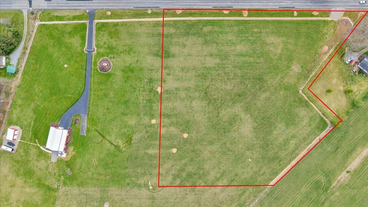 9651 Bent Mountain RD - Photo 71