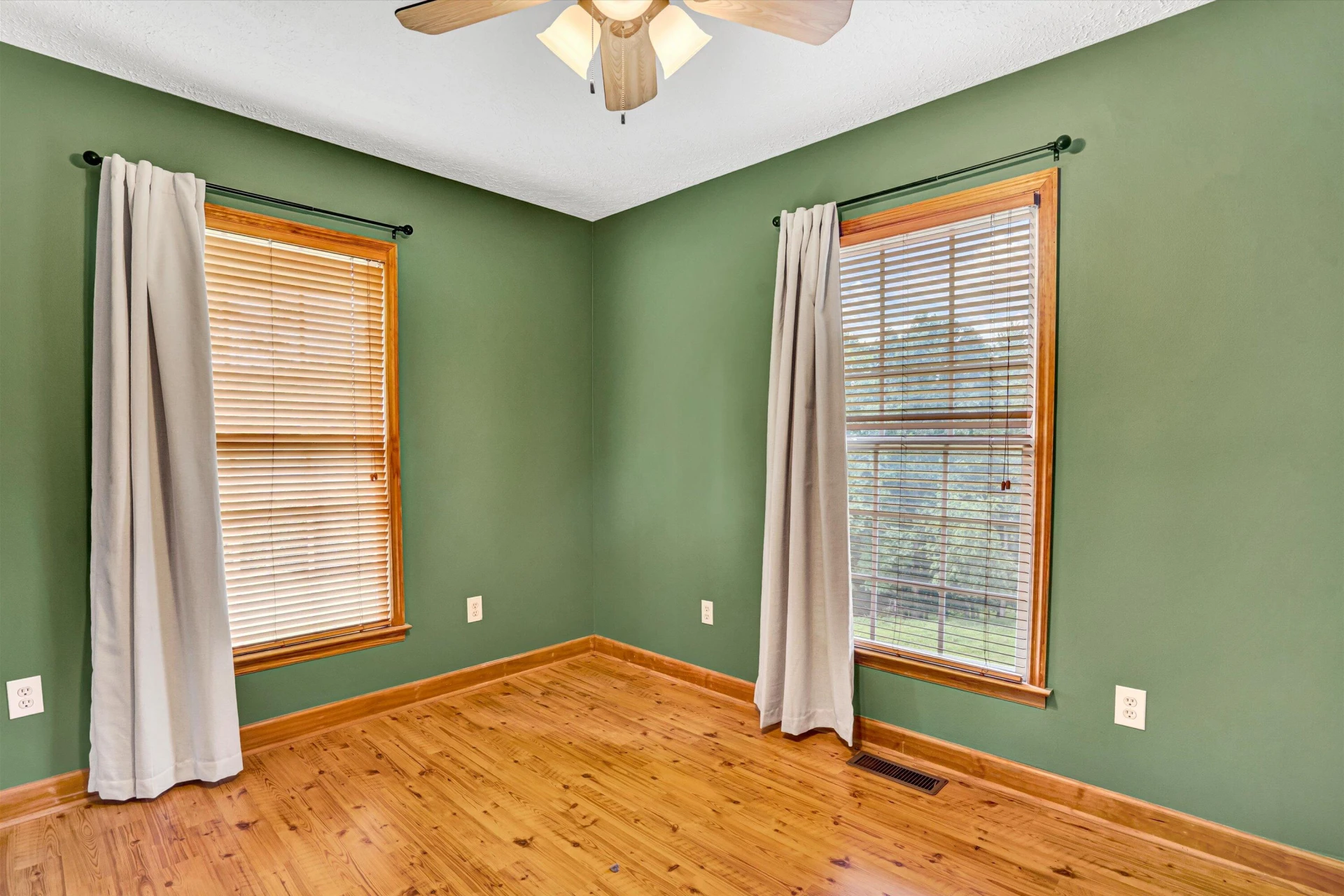 455 TWIN CREEKS DR - Photo 18