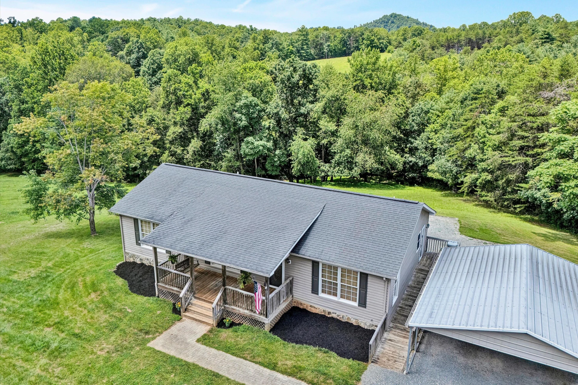 455 TWIN CREEKS DR - Photo 4