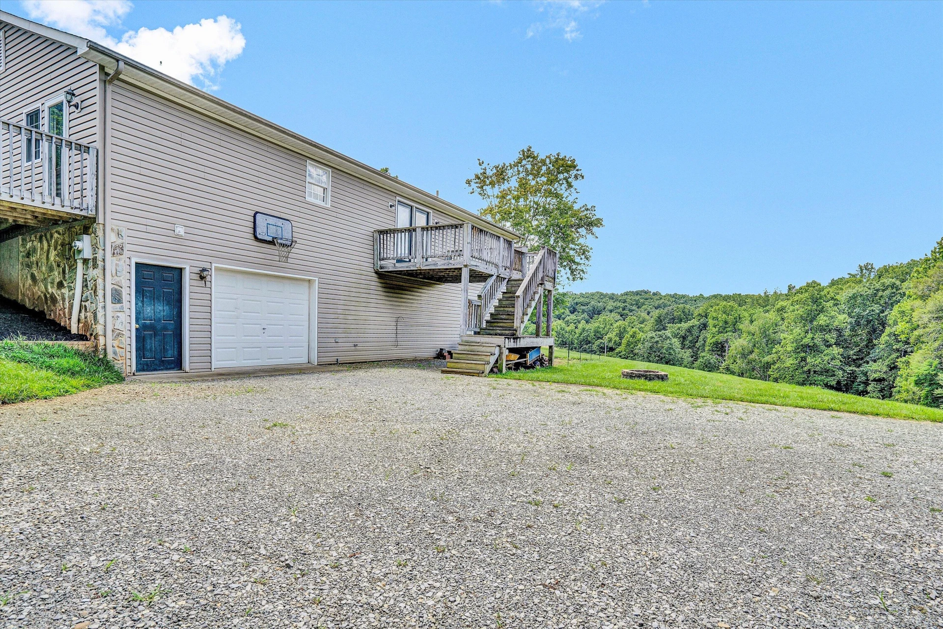 455 TWIN CREEKS DR - Photo 3