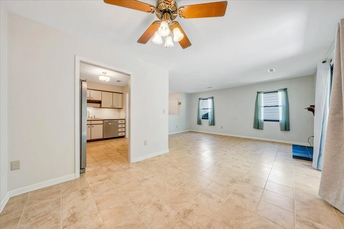 7206 Red Cedar CIR - Photo 11