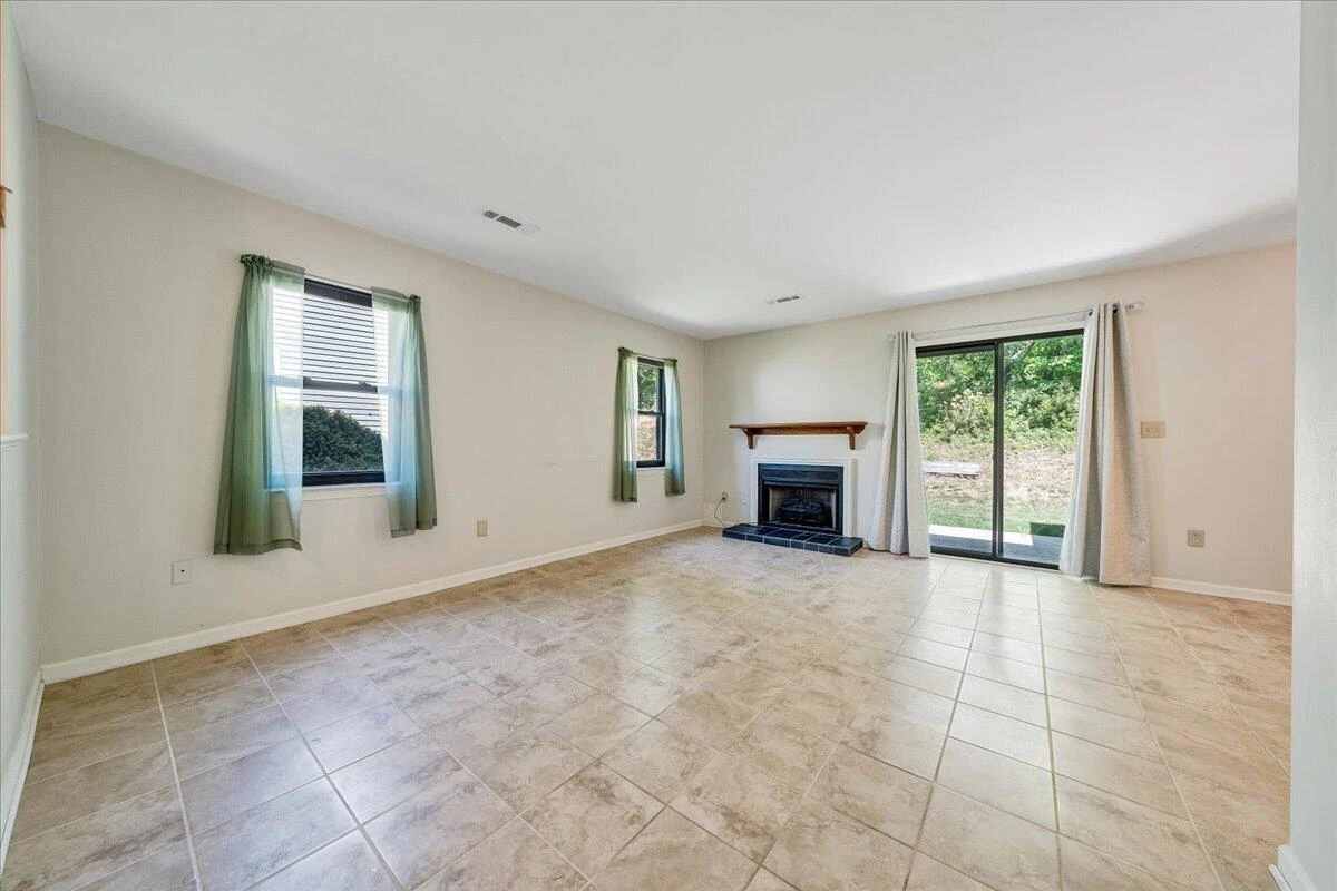 7206 Red Cedar CIR - Photo 7