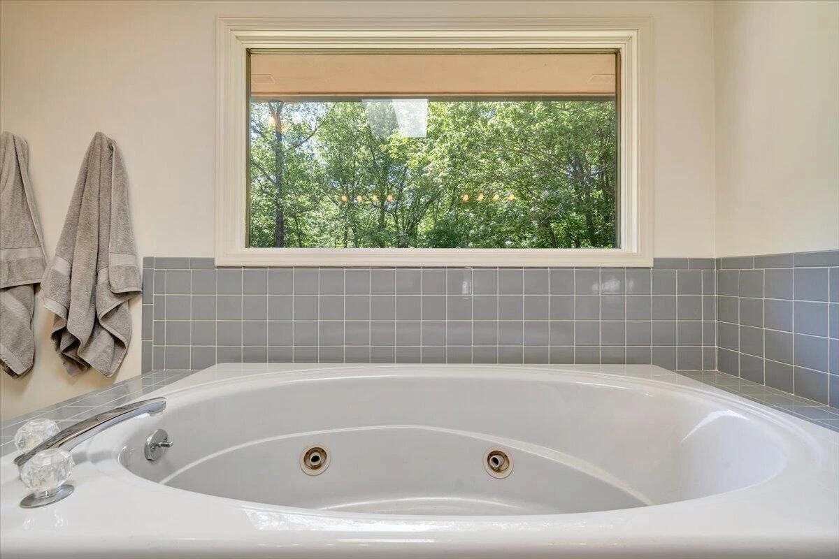 106 Knoll CT - Photo 27