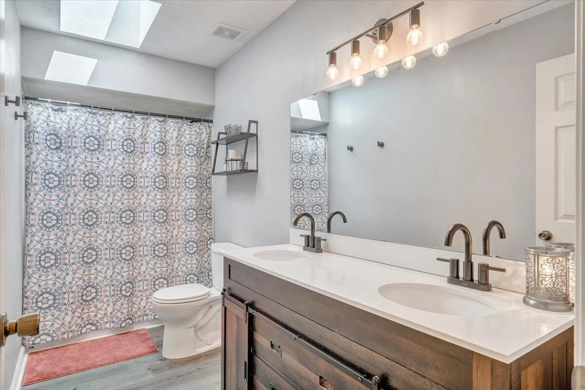 106 Knoll CT - Photo 33