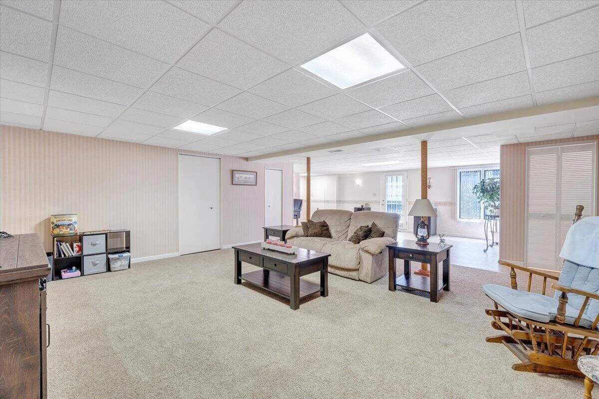 106 Knoll CT - Photo 39
