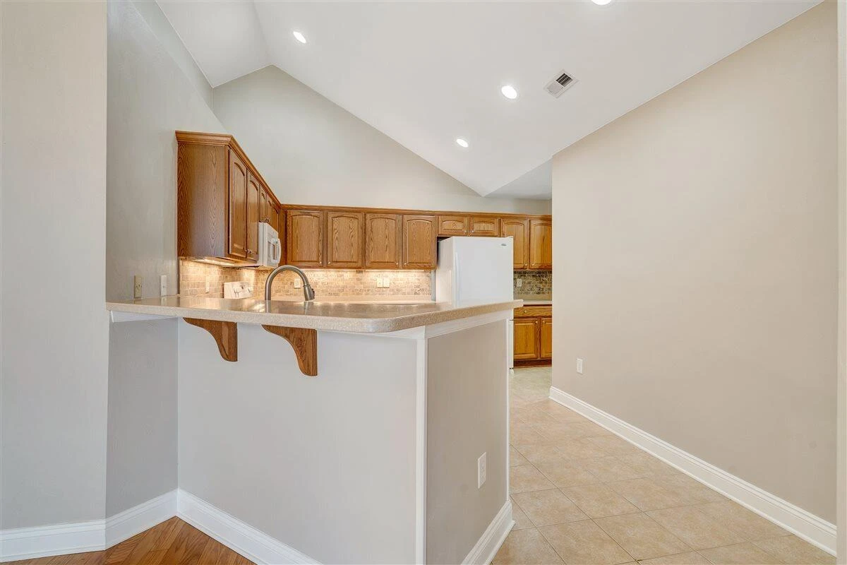 5650 Orchard Villas CIR - Photo 18