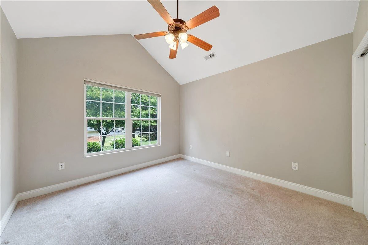 5650 Orchard Villas CIR - Photo 28