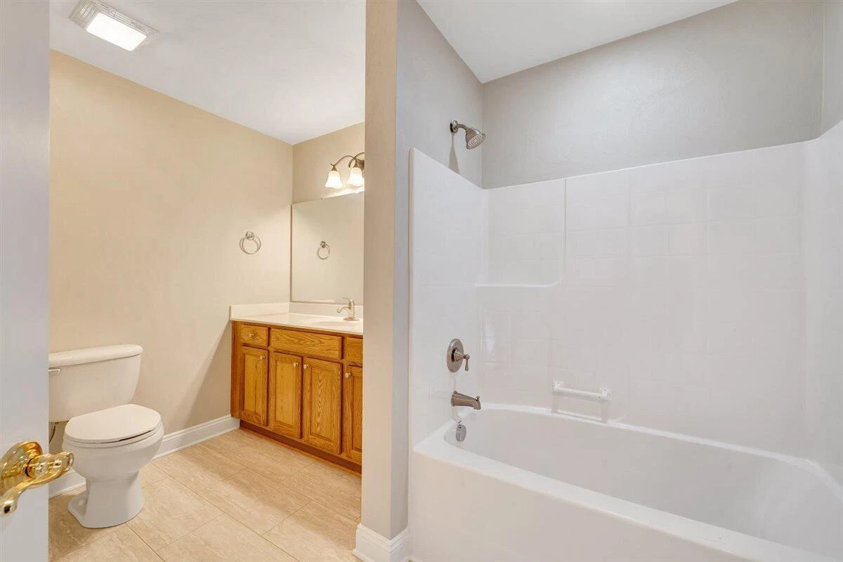 5650 Orchard Villas CIR - Photo 30