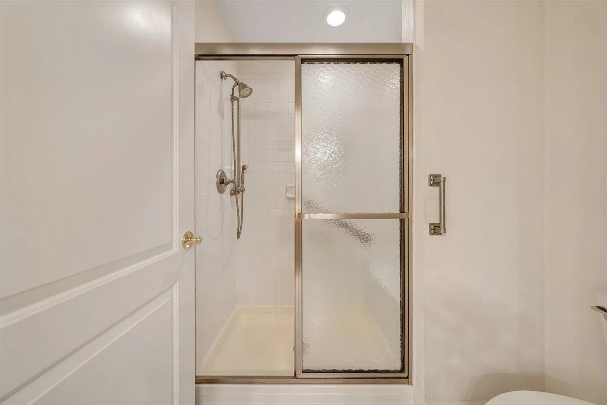 5650 Orchard Villas CIR - Photo 36