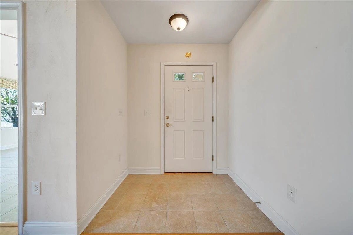 5650 Orchard Villas CIR - Photo 7