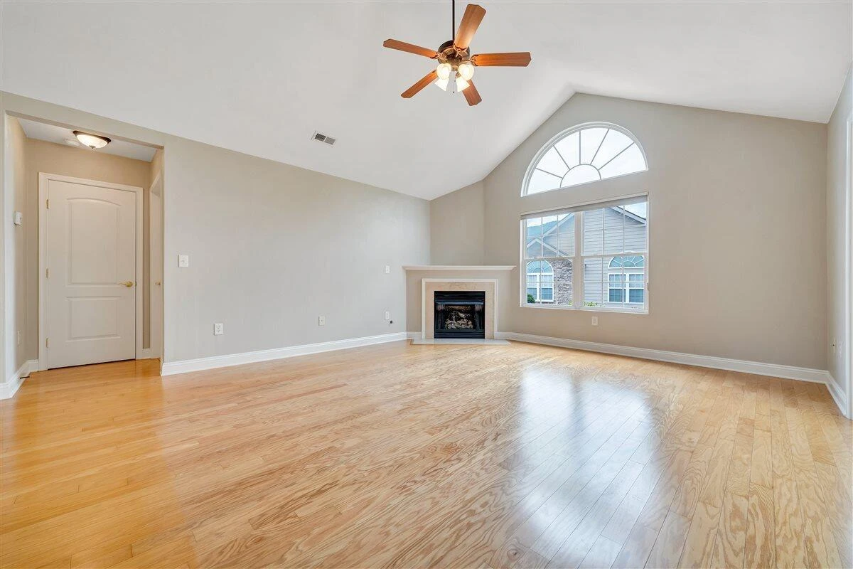 5650 Orchard Villas CIR - Photo 8