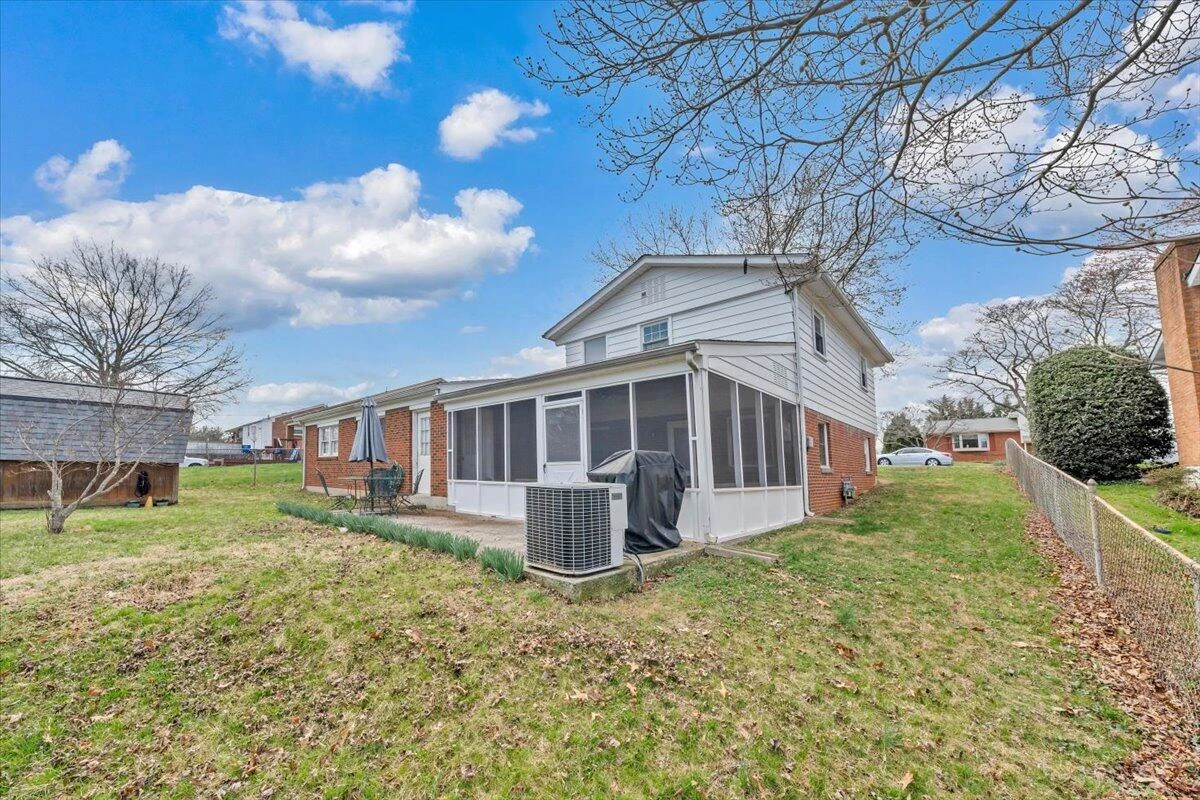 5715 Santa Anita TER - Photo 21