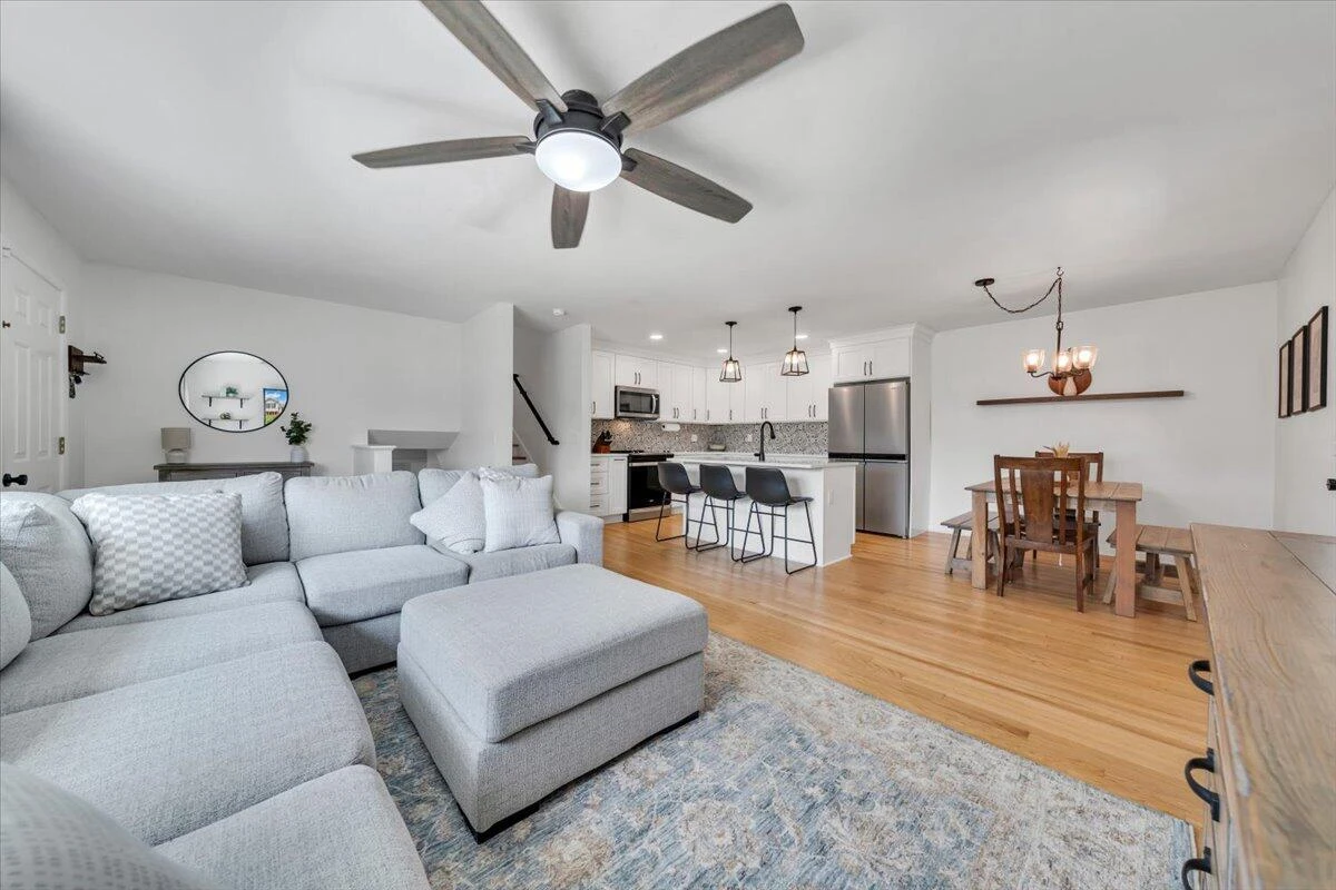 5715 Santa Anita TER - Photo 5