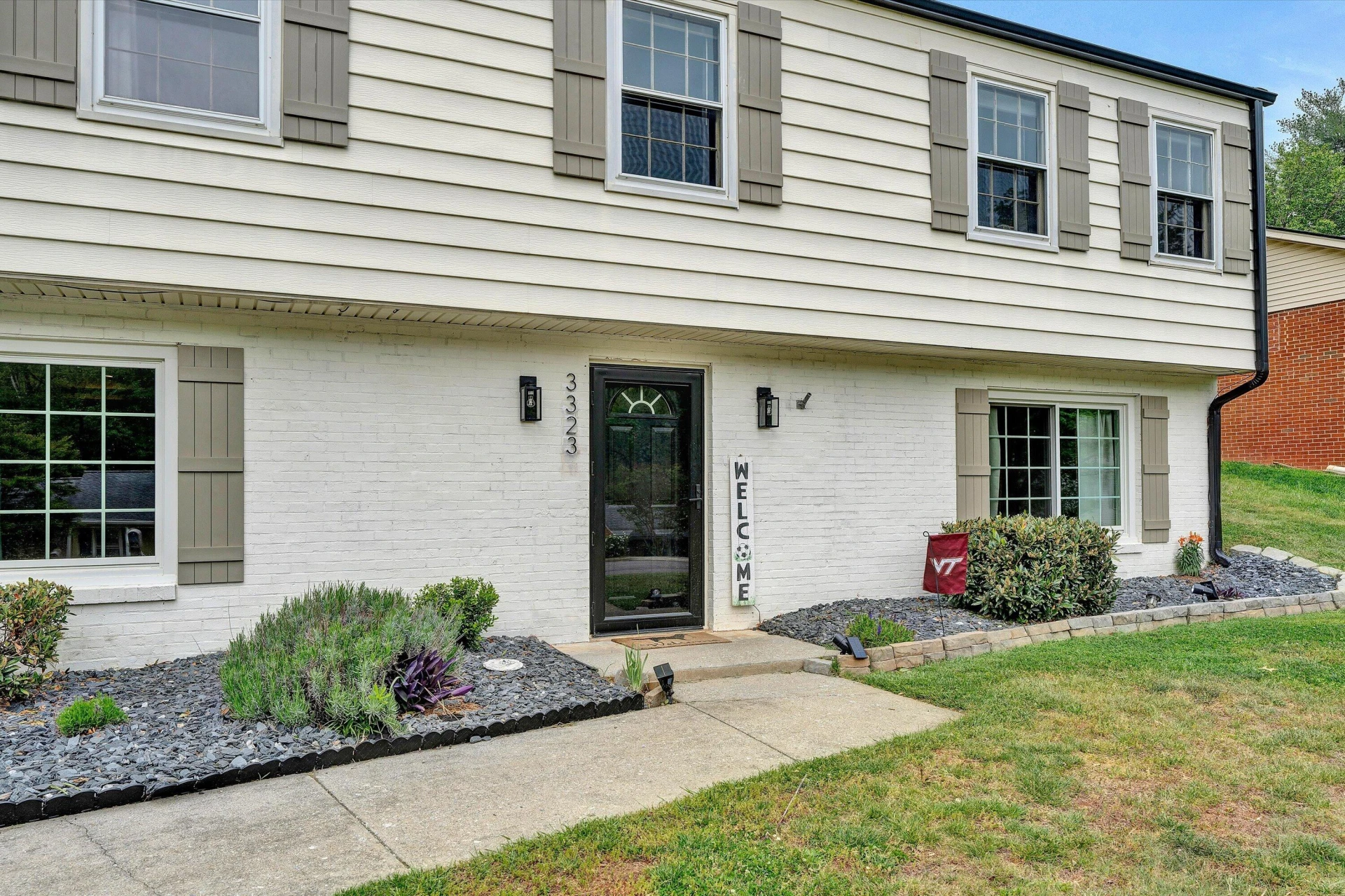 3323 Longhorn RD - Photo 3