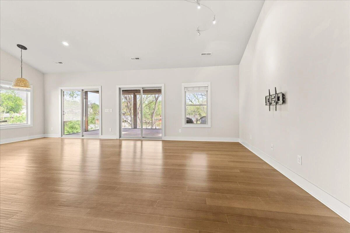 2756 Mcvitty RD - Photo 14