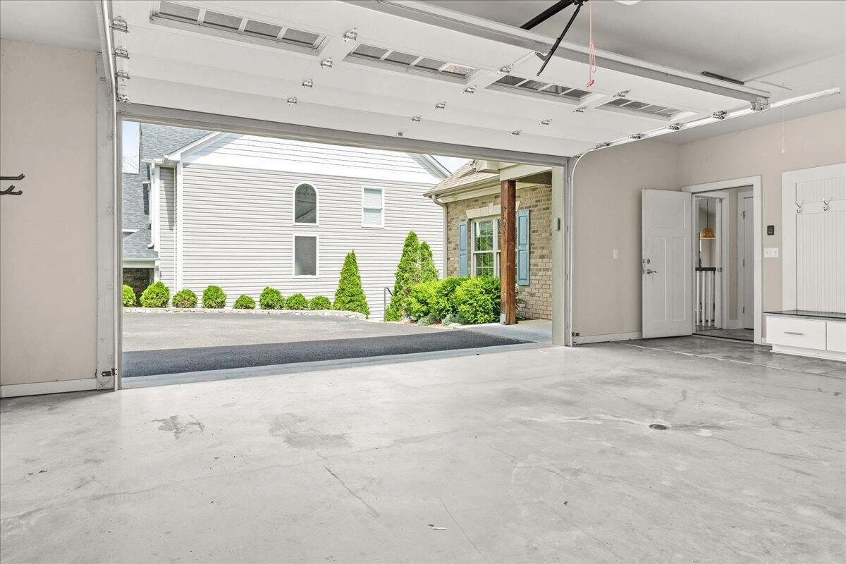 2756 Mcvitty RD - Photo 27