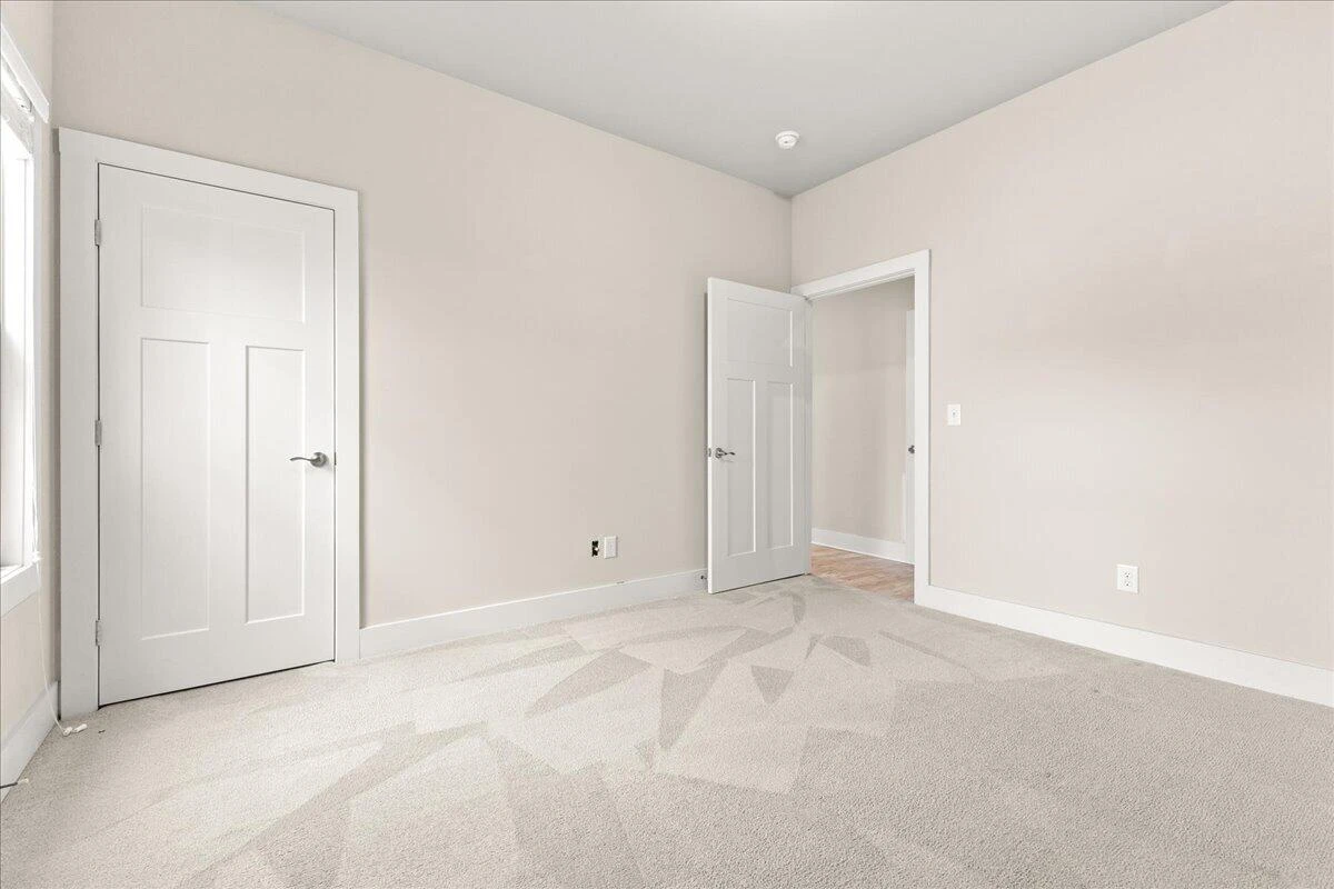 2756 Mcvitty RD - Photo 31