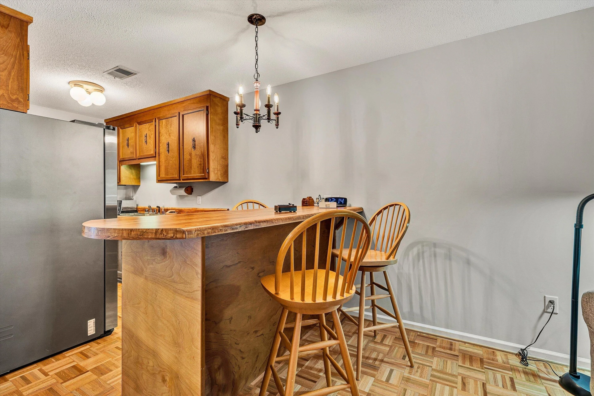 620 Montevista RD ## 605 - Photo 9