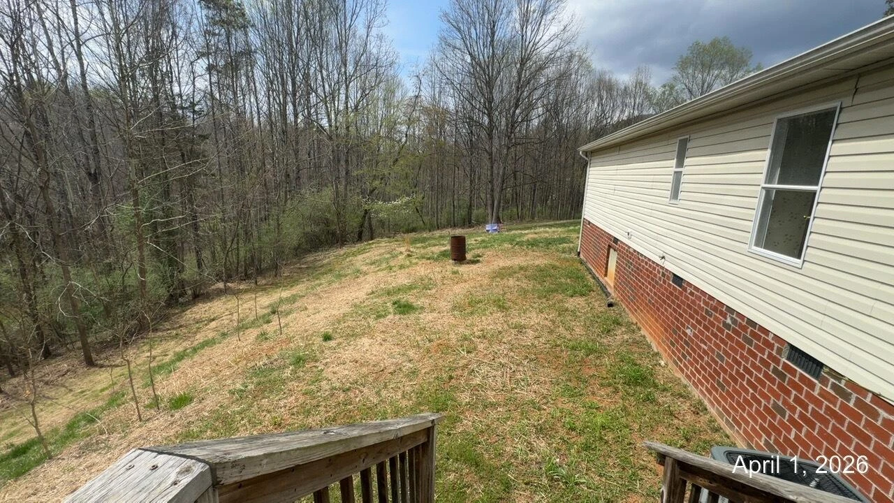 108 Cherokee LN - Photo 14
