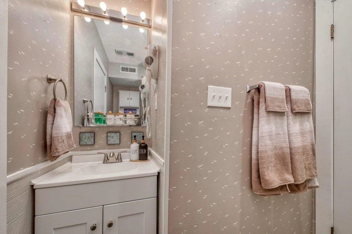 1085 BLUEWATER DR #UNIT 115 - Photo 10