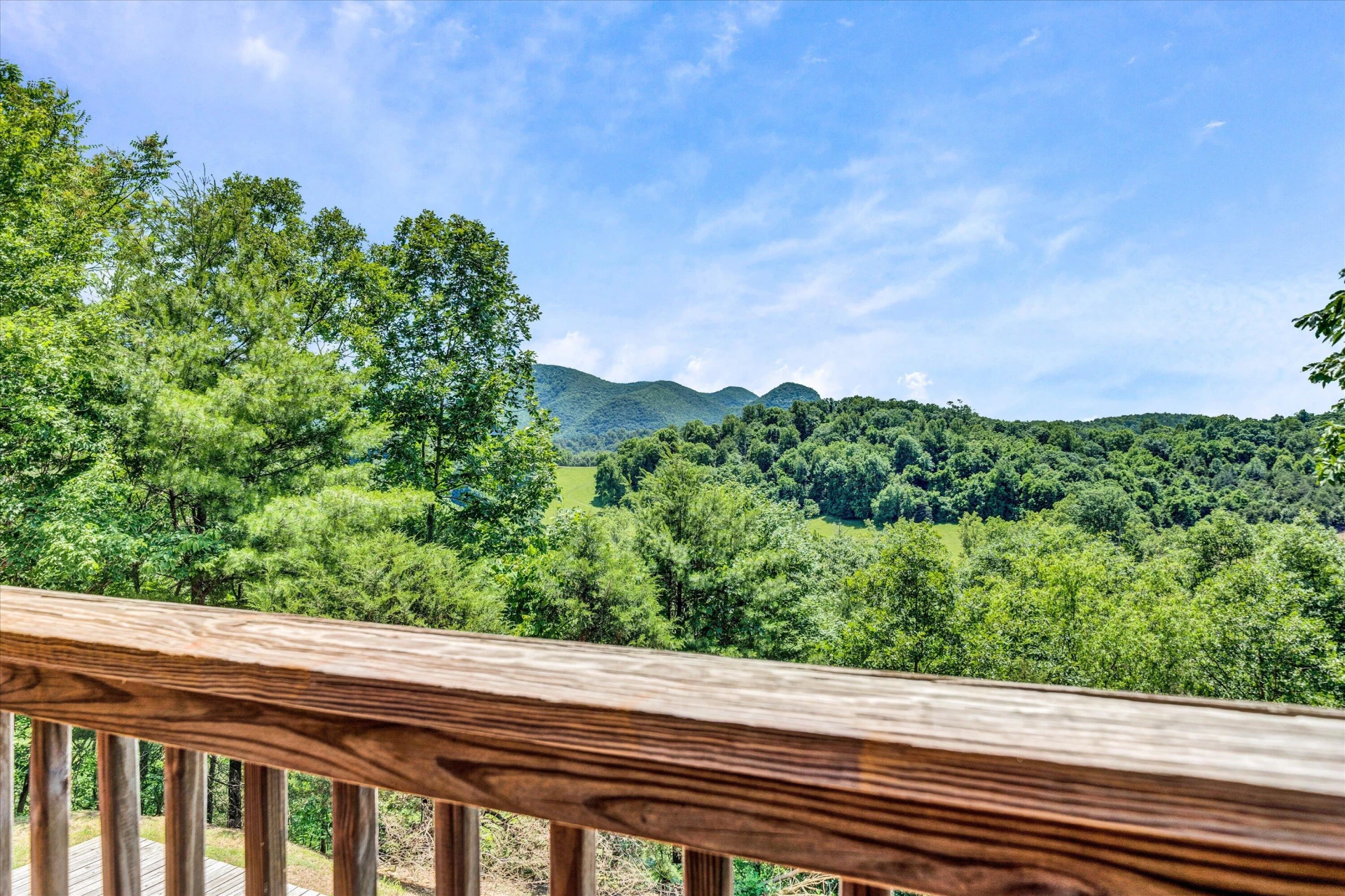426 Ezra DR - Photo 18