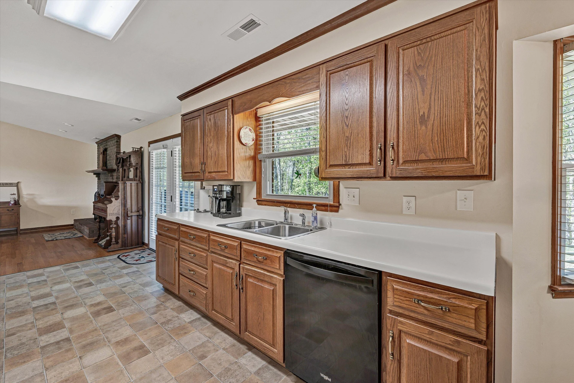 229 Normans LN - Photo 14