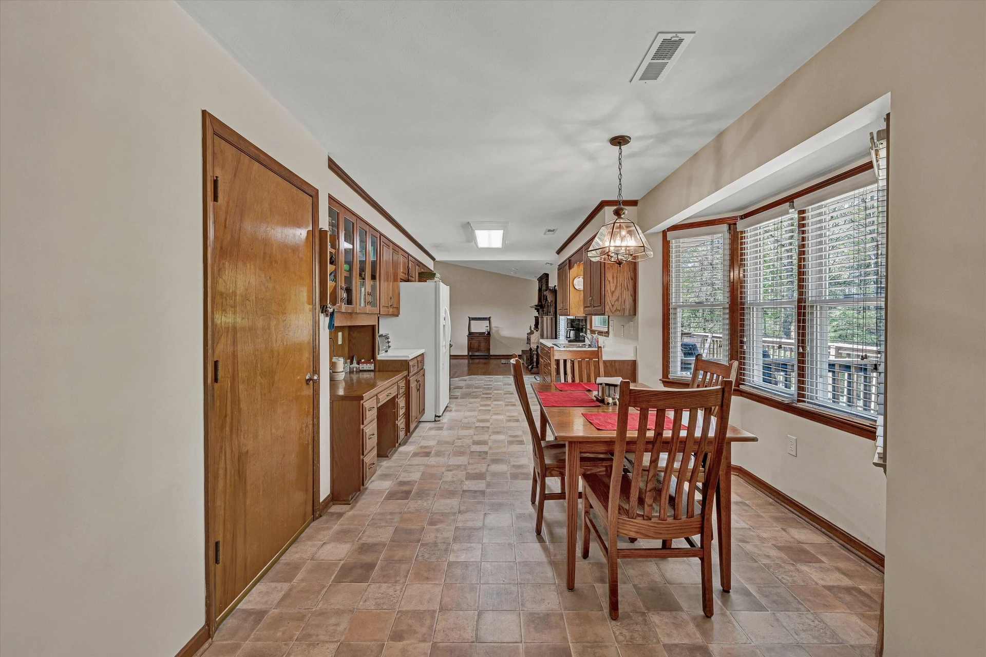 229 Normans LN - Photo 16