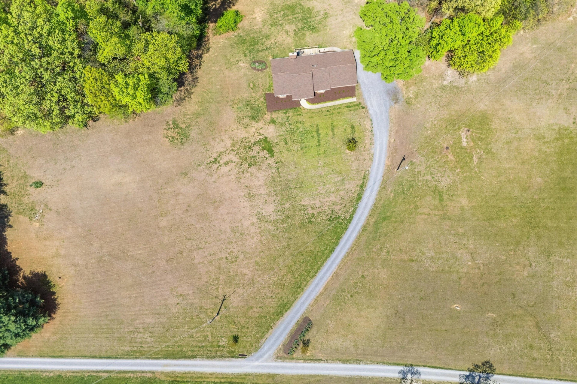 229 Normans LN - Photo 35