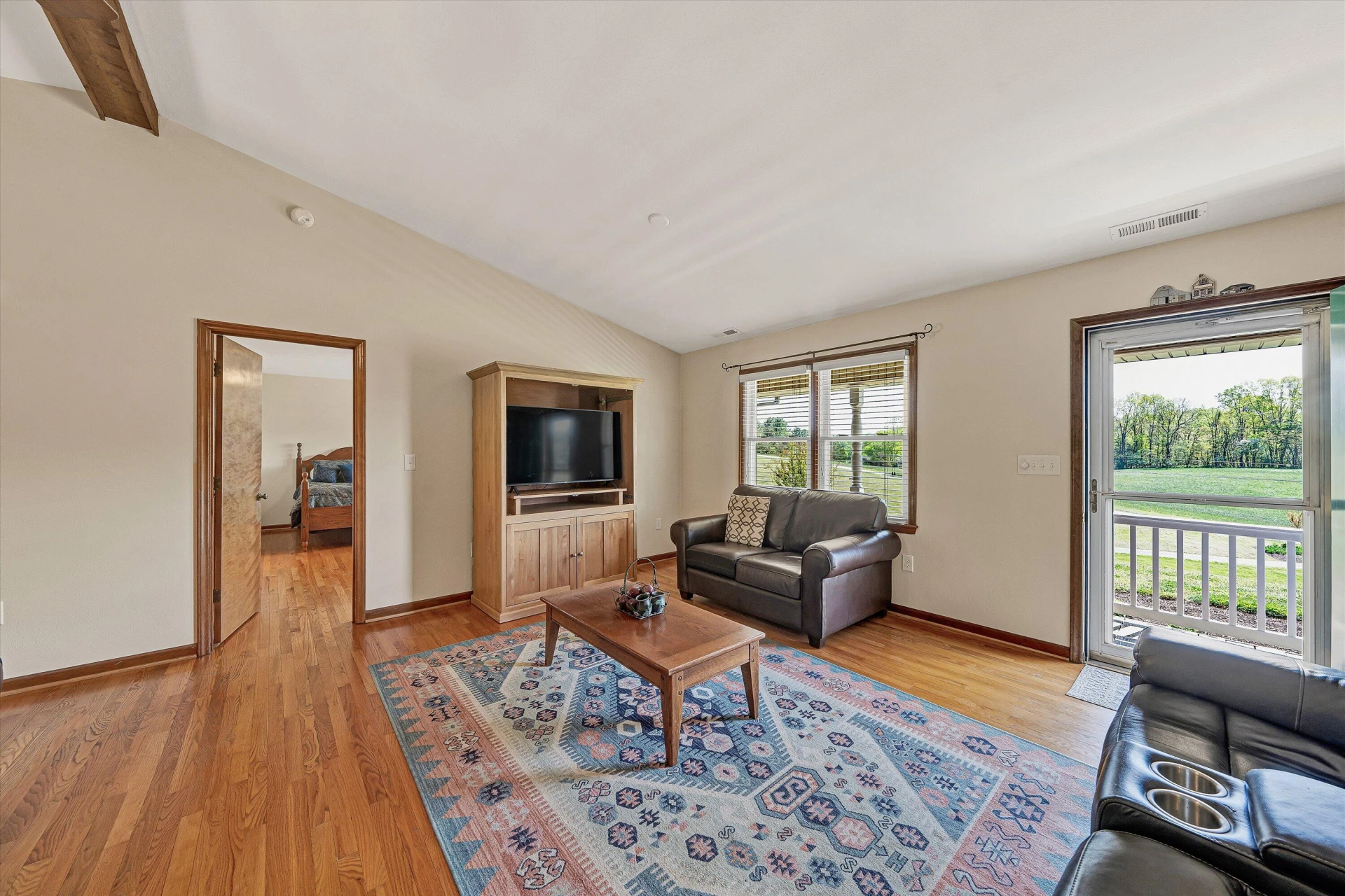 229 Normans LN - Photo 7