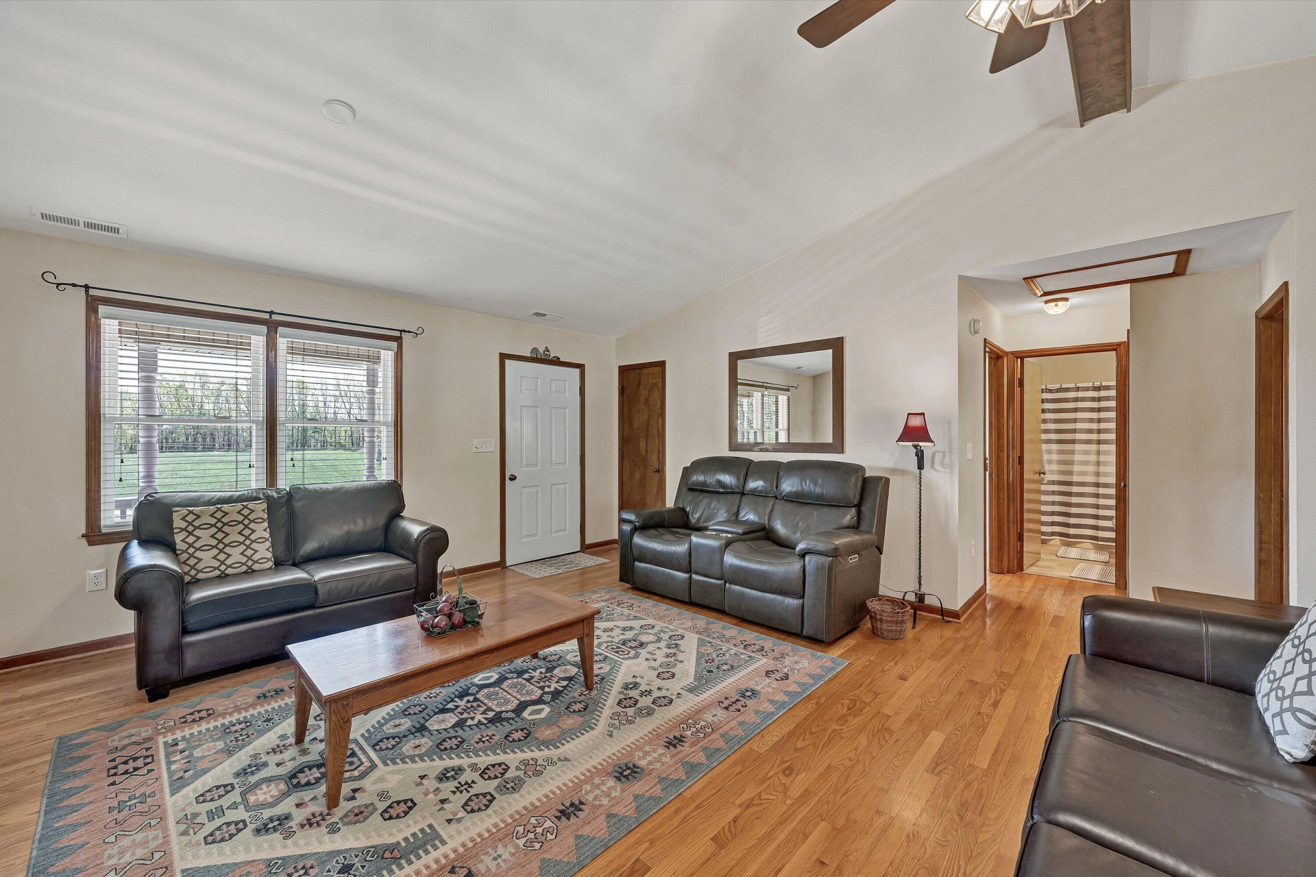 229 Normans LN - Photo 9
