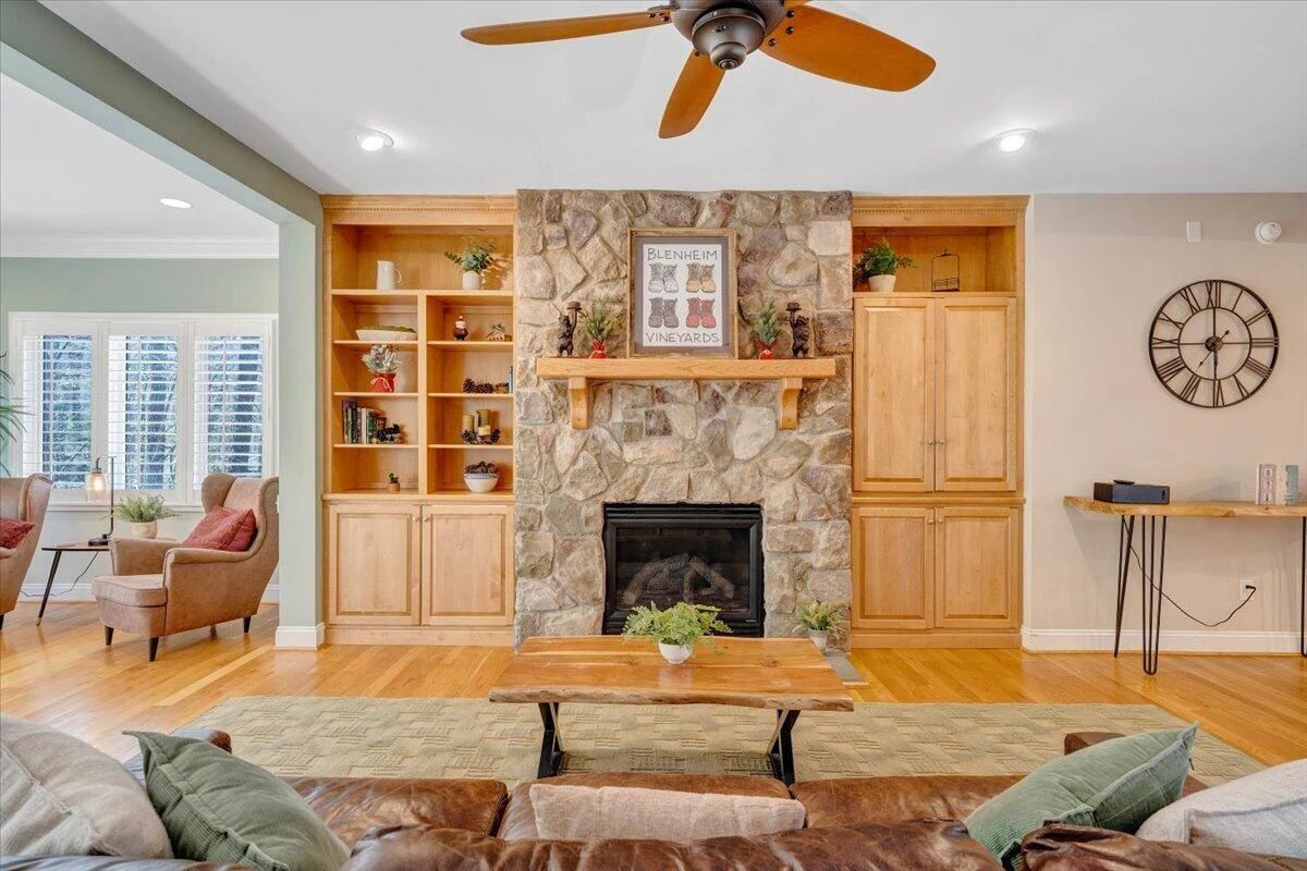 115 Hemlock DR - Photo 13