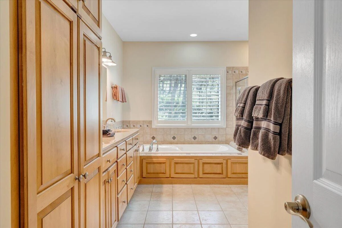115 Hemlock DR - Photo 28