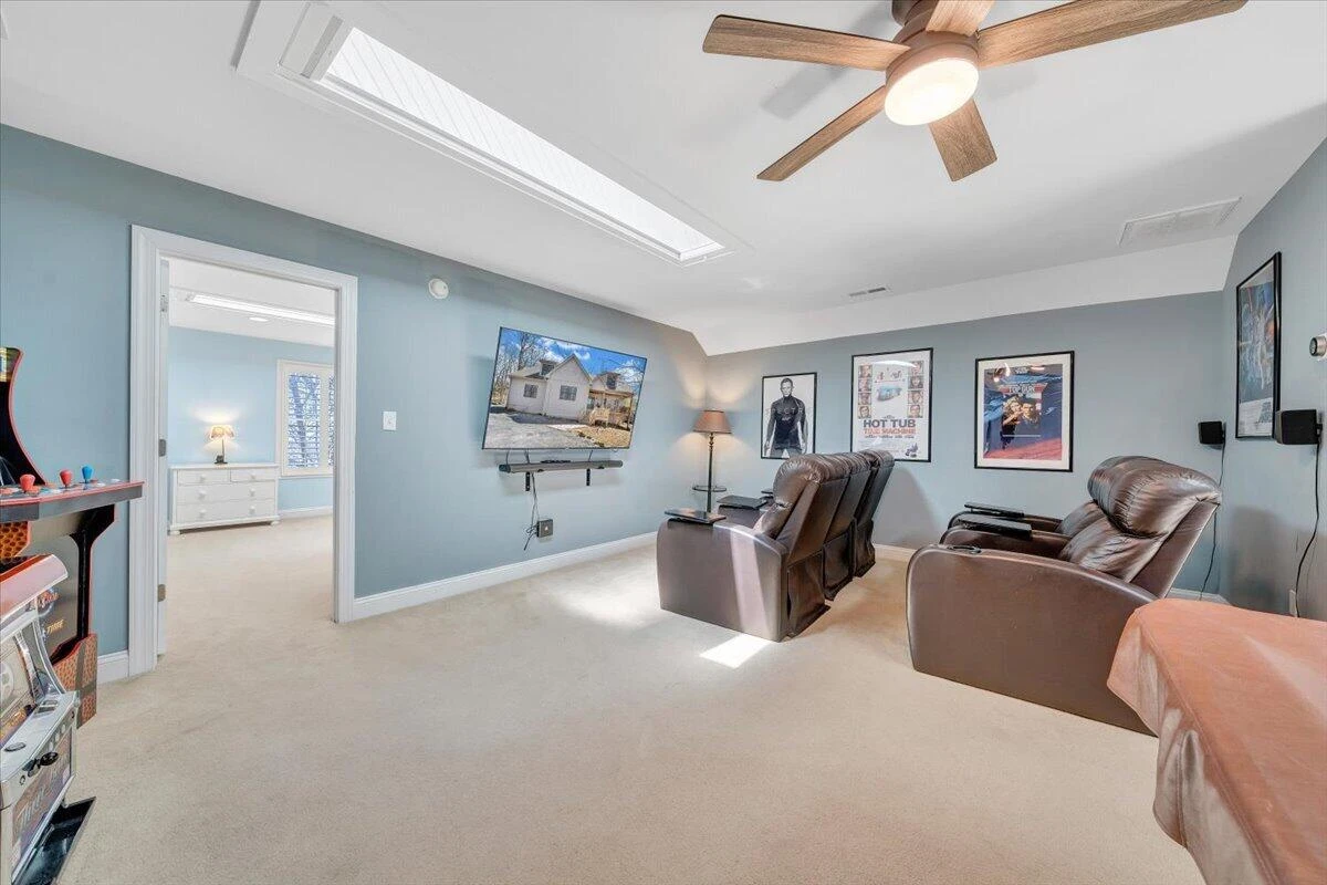 115 Hemlock DR - Photo 47