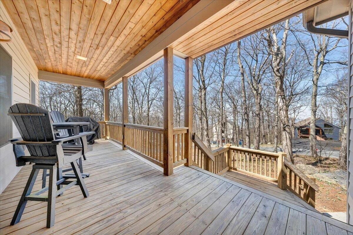 115 Hemlock DR - Photo 6