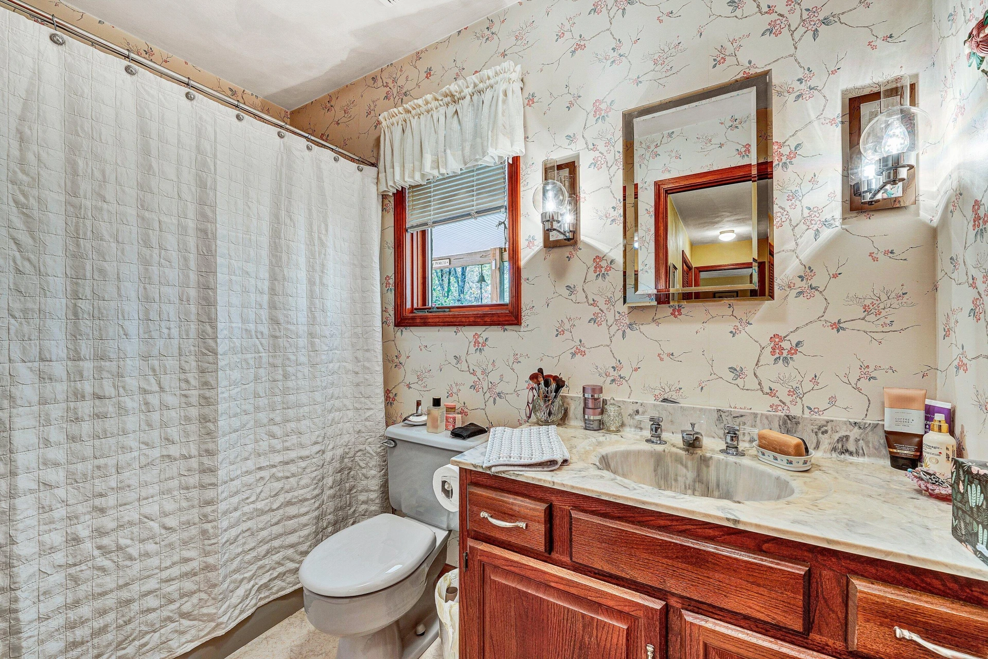 1527 Quail DR - Photo 18