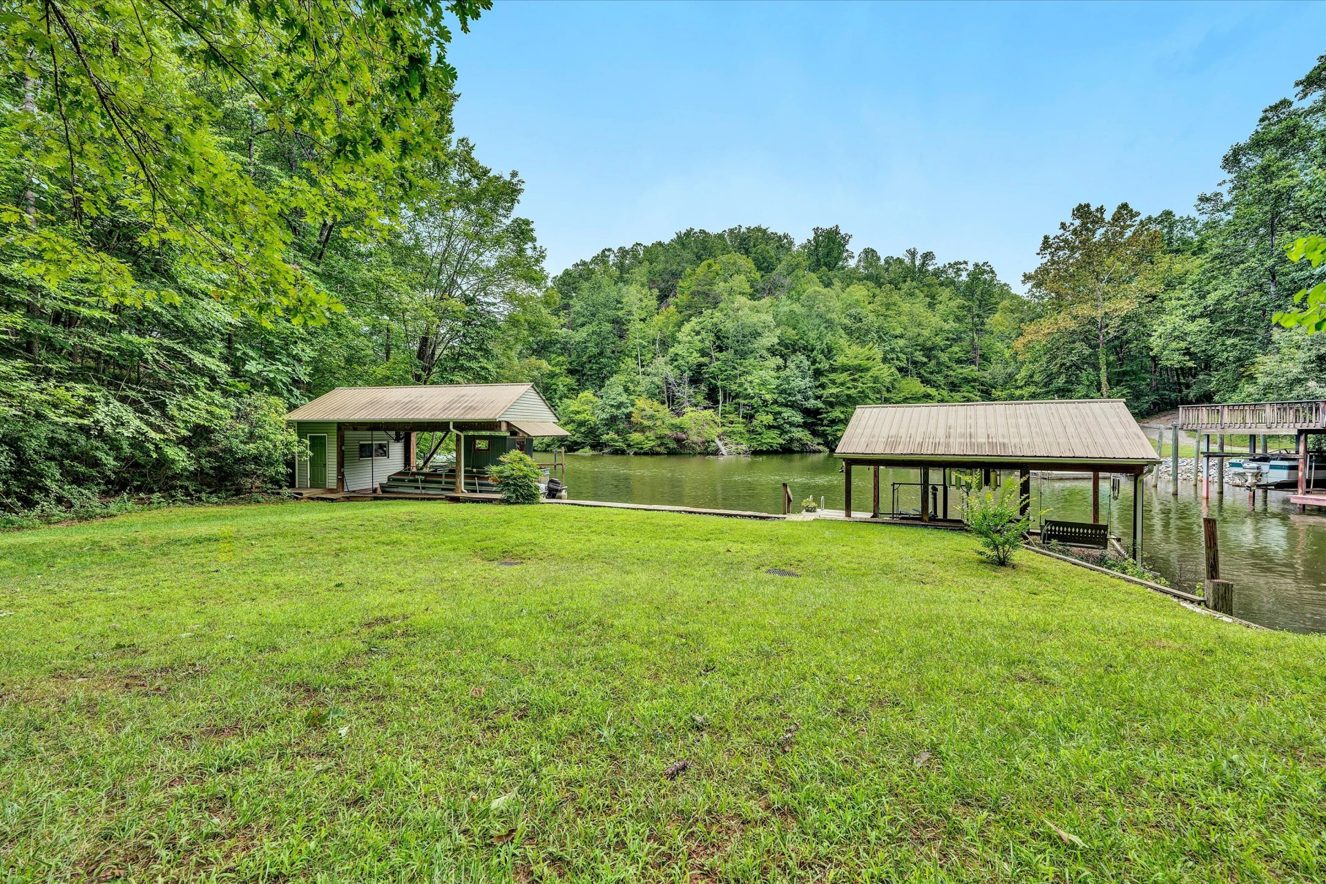 1527 Quail DR - Photo 3