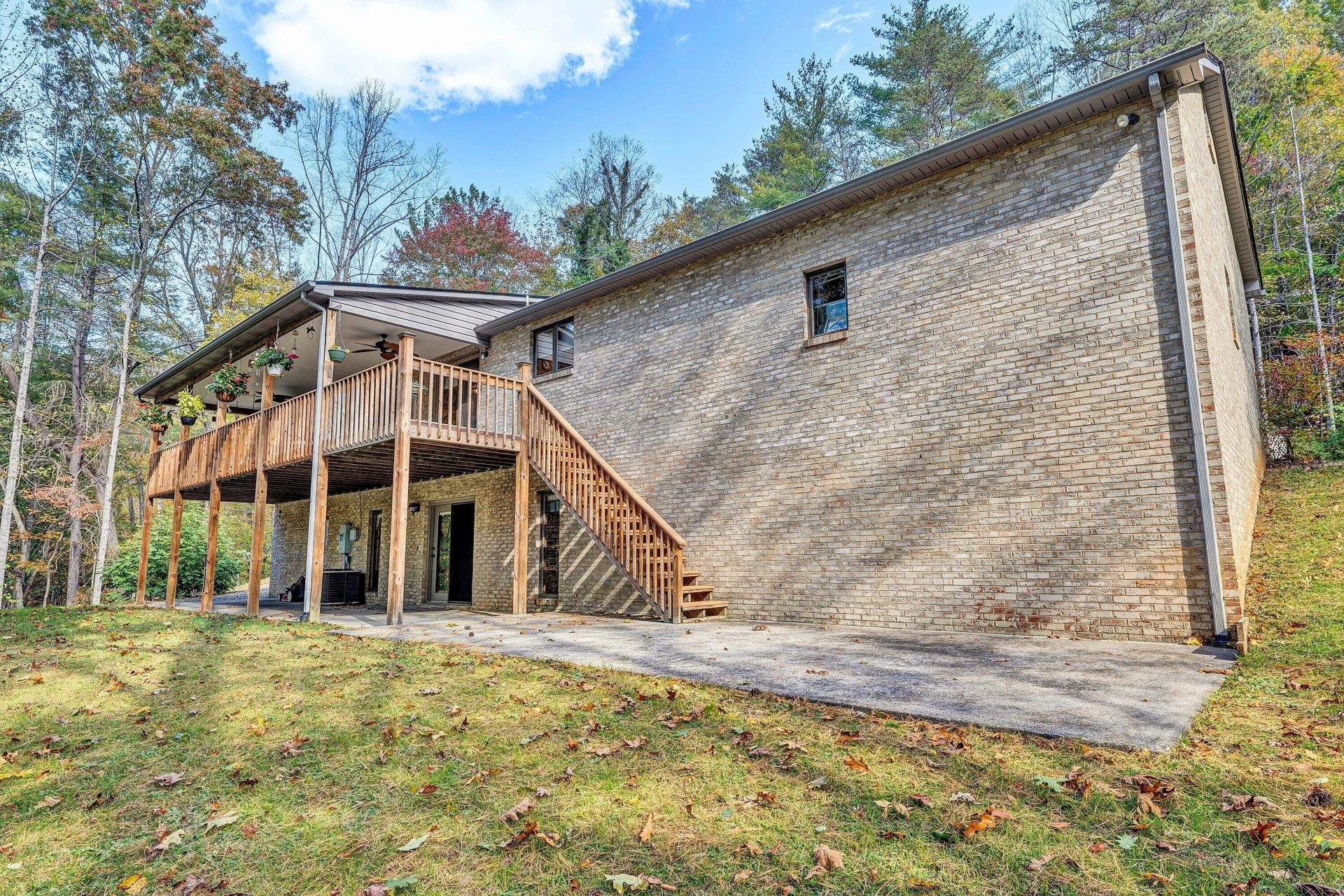 1527 Quail DR - Photo 34