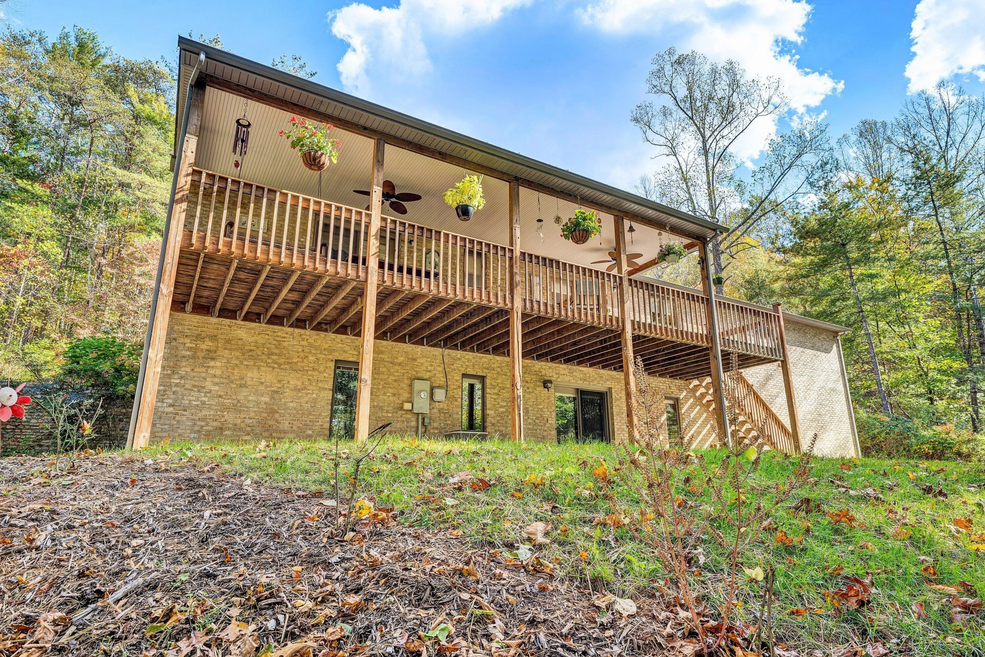 1527 Quail DR - Photo 36