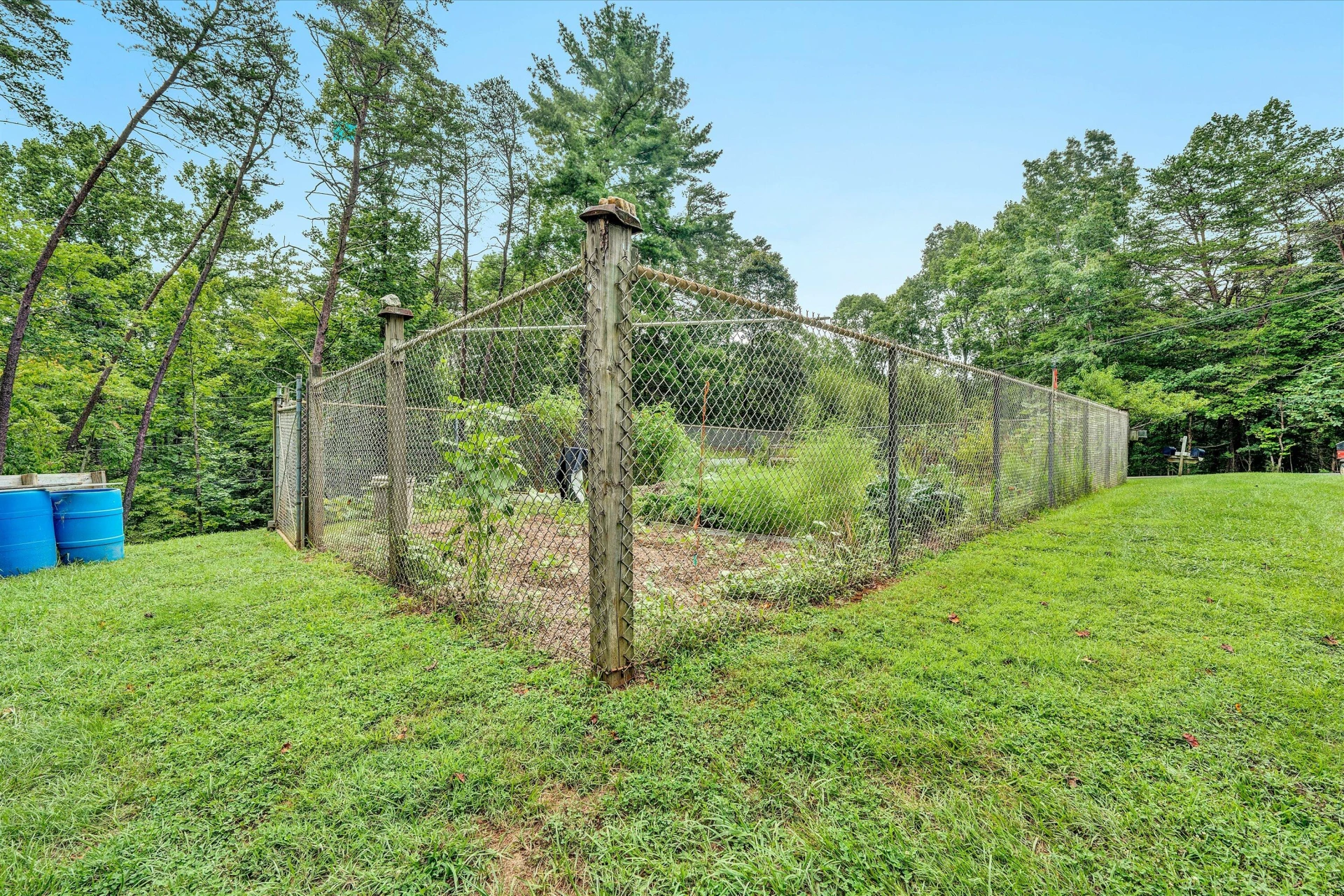1527 Quail DR - Photo 48
