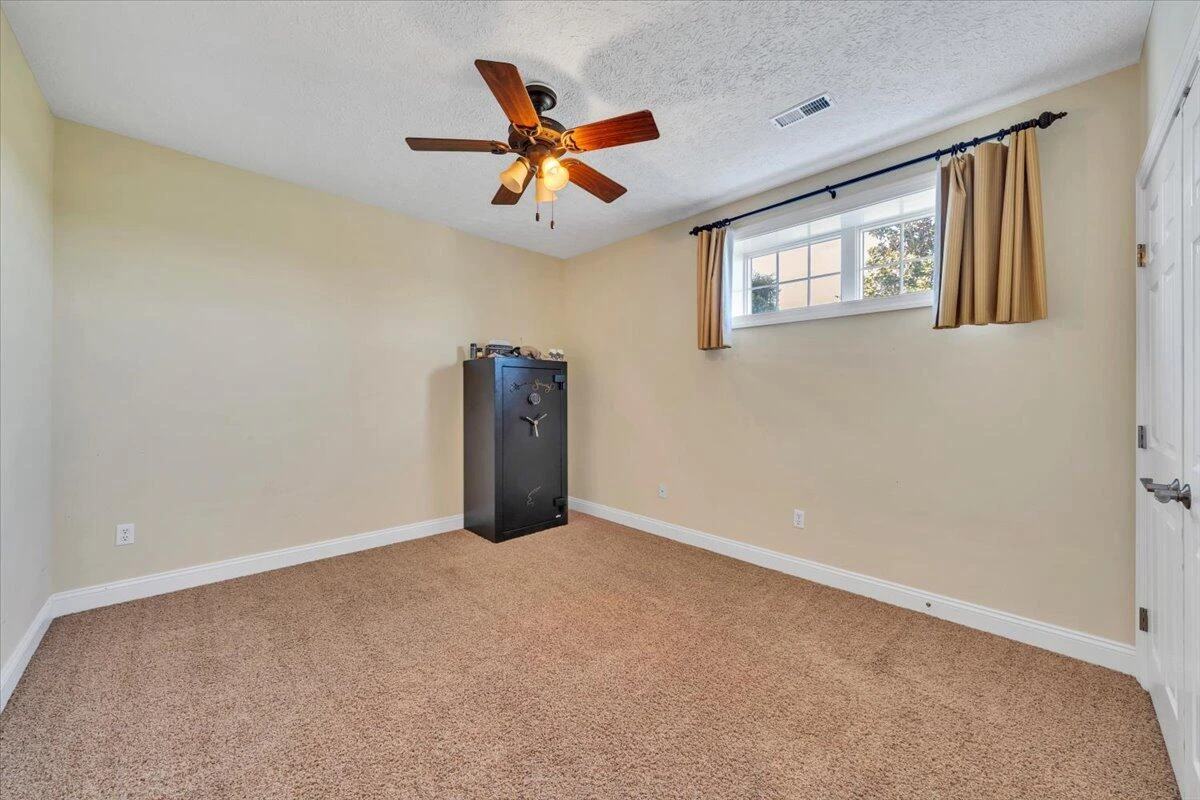 47 Camellia PL - Photo 33