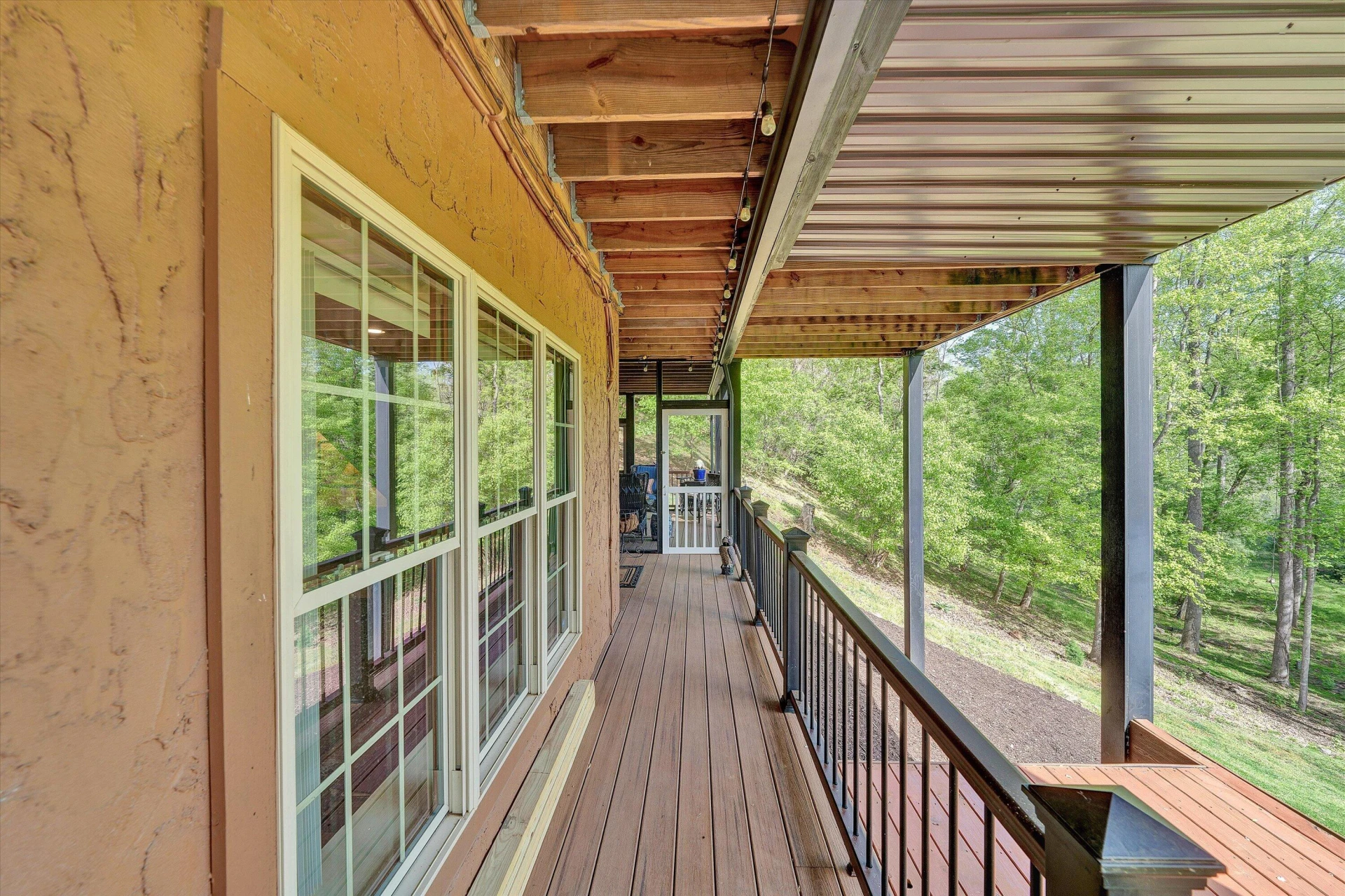 540 Lakeshore Terrace RD - Photo 54