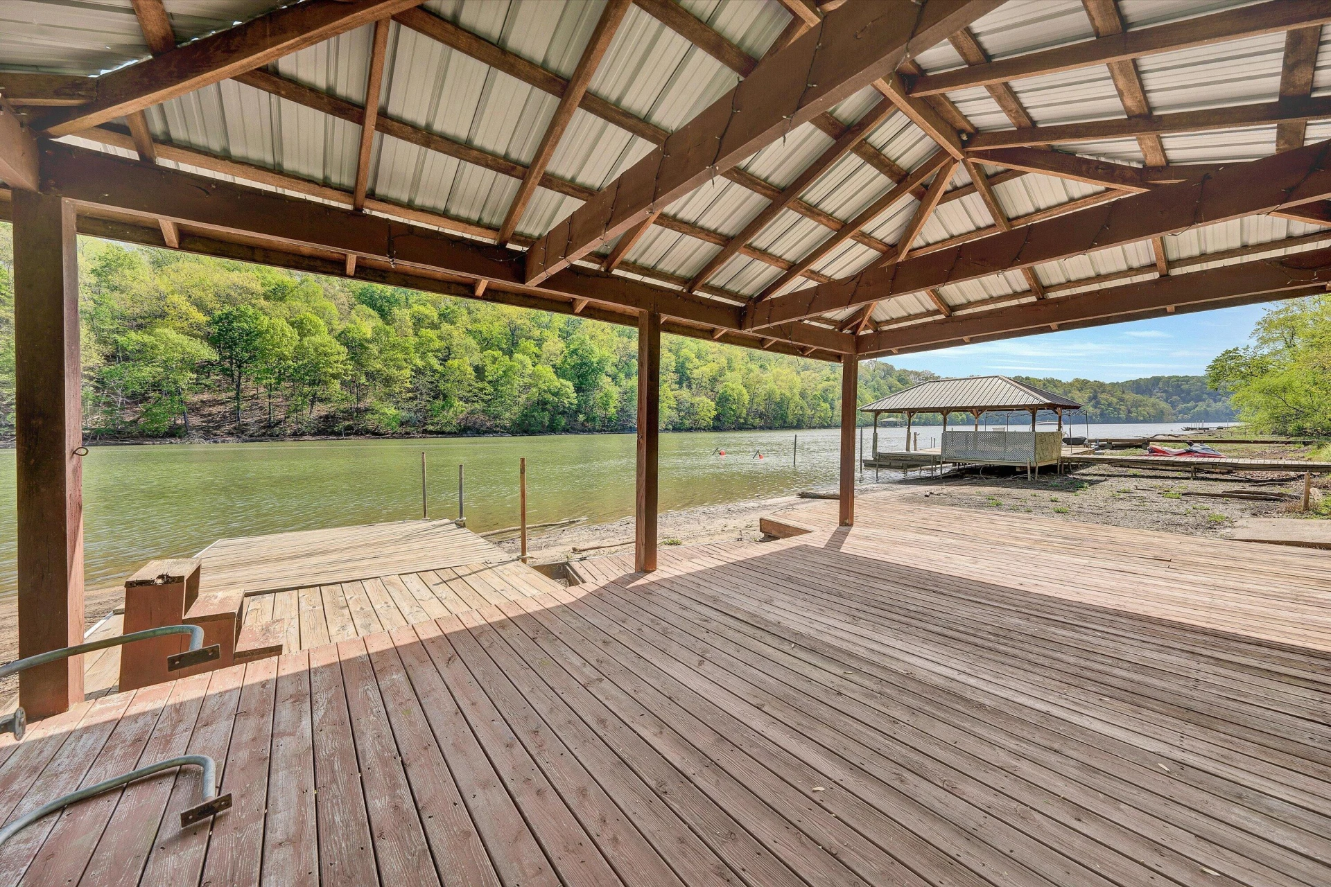 540 Lakeshore Terrace RD - Photo 65