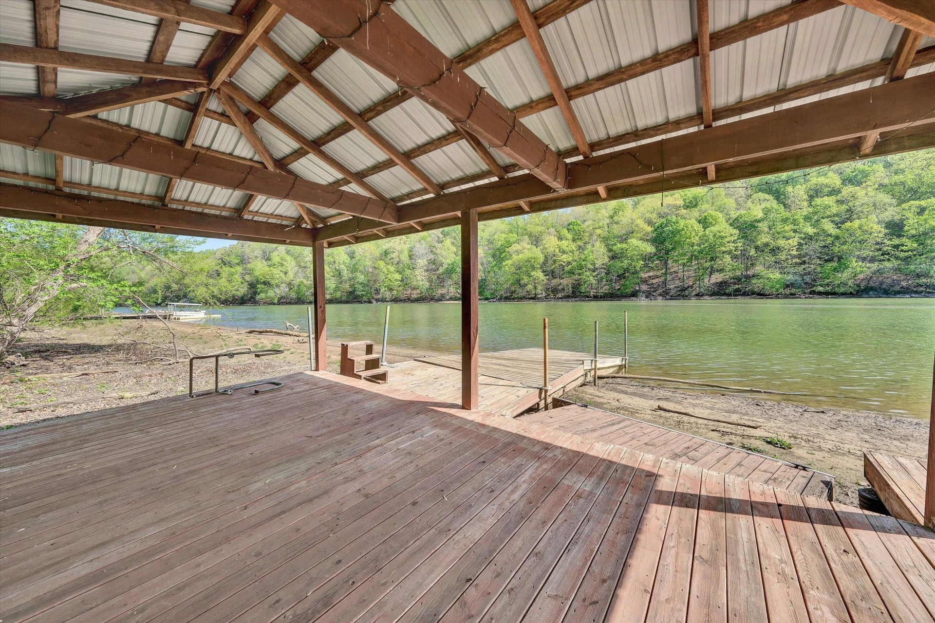540 Lakeshore Terrace RD - Photo 66
